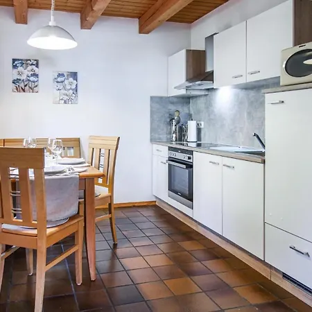 Lovely In With Kitchen Vakantiehuis